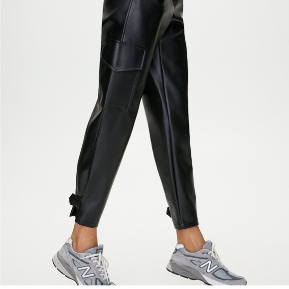 Wilfred Free Aritzia vegan leather cargo pants - Picture 2 of 13